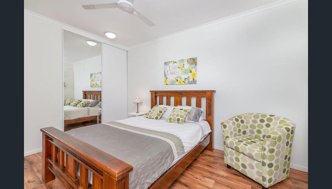 Modern 2 Bedroom Townhouse - Four Mile Beach Escapes Port Douglas Exterior photo