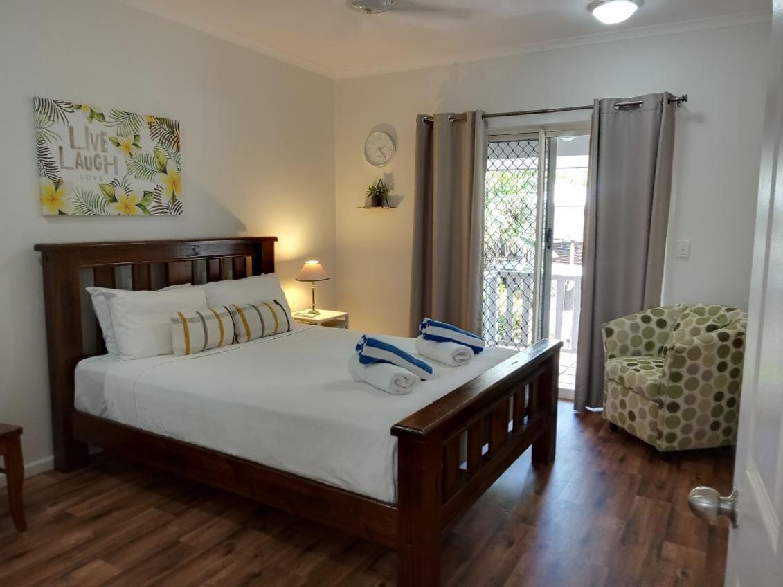Modern 2 Bedroom Townhouse - Four Mile Beach Escapes Port Douglas Exterior photo